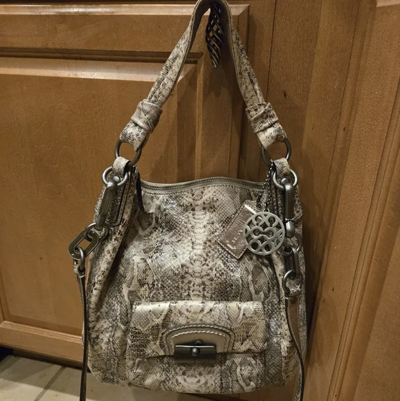 Coach Kristen Brown Tan‎ Embossed Python Leather Purse Hobo E1026 15361 - Picture 16 of 16